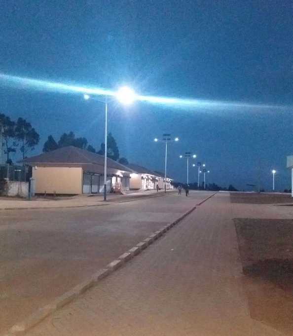 深圳市非洲科特迪瓦太阳能路灯工程